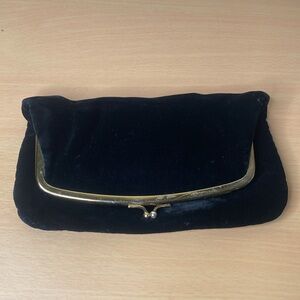 Vintage classy velvet clutch